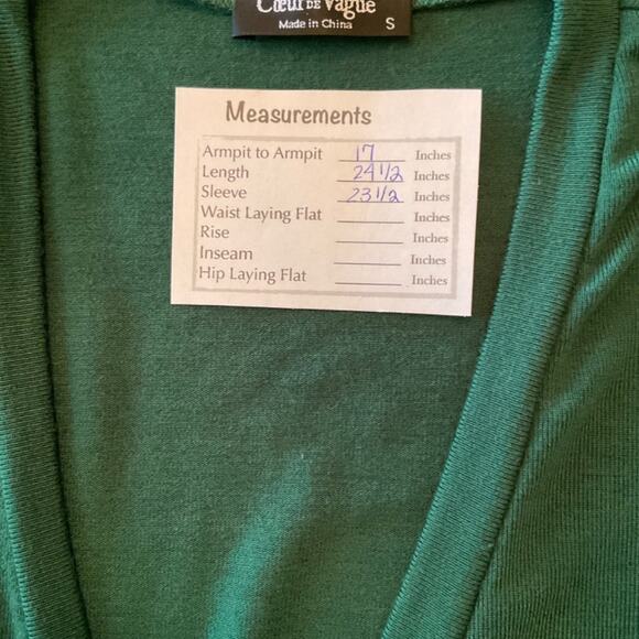 Women’s Long Sleeve‎ Green Knit Surplus Top - Picture 3 of 3